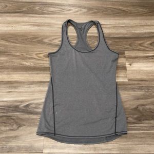 Athleta tank top in size xs
